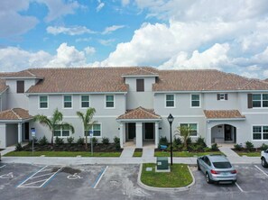 Exterior - Perfect Storey Lake Home for Great Vacation (Kissimmee)