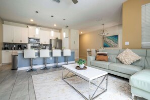 Smart TV, offices - Storey Lake Home, Mickey & Minions Beds, Sleeps 12 (Kissimmee)