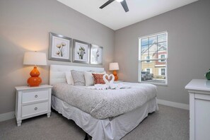 1 bedroom, desk, iron/ironing board, travel crib - Modern Chic Home, Mickey and Toy Story Rooms (Kissimmee)