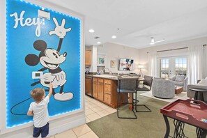 Dining - Disney Escape · Golf Views, Resort Pools & Lion King Room (Kissimmee)