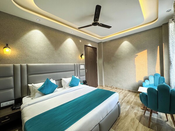 Premium Double Room | Rollaway beds, free WiFi, bed sheets
