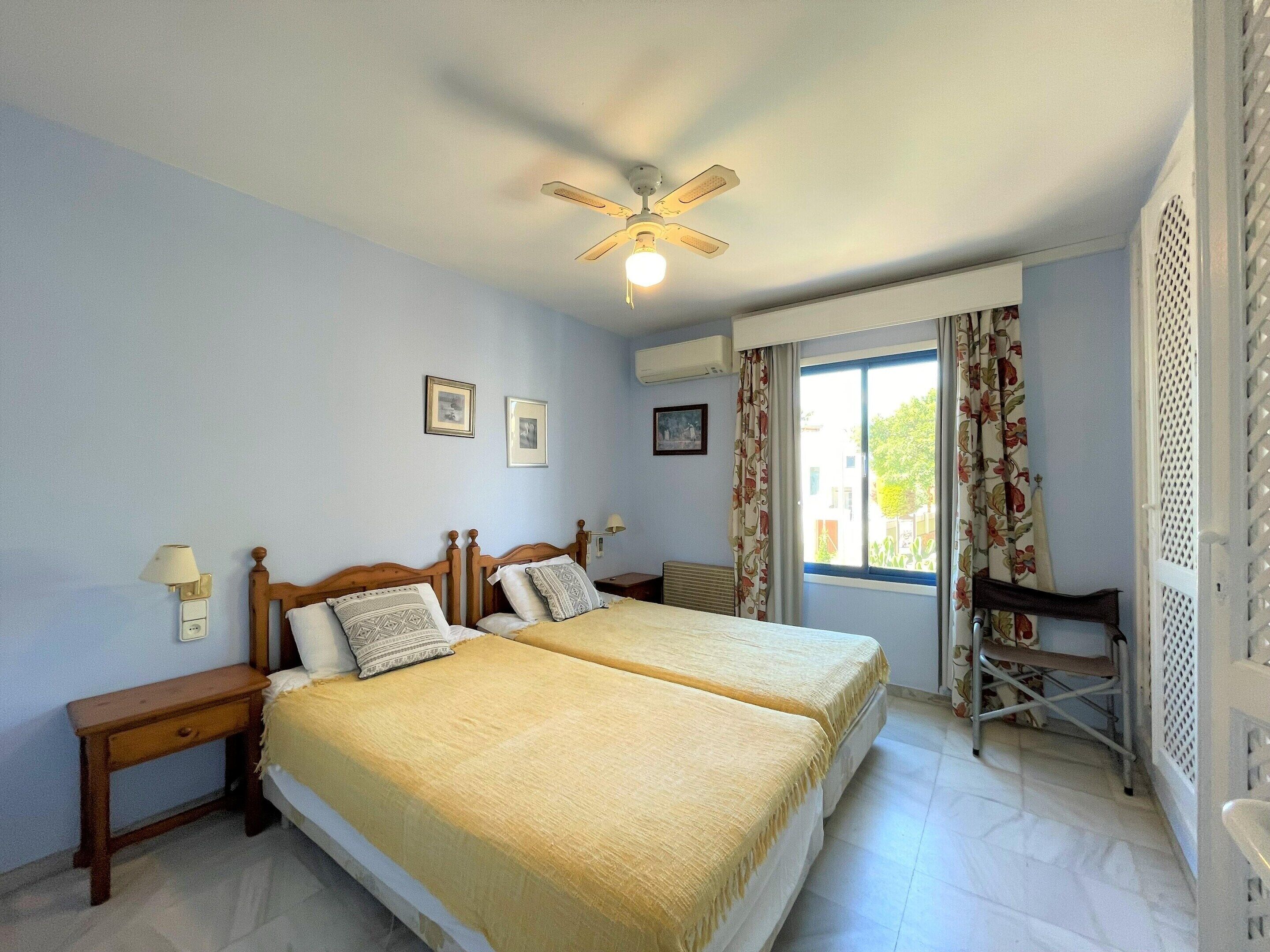 4 bedrooms, individually furnished, bed sheets