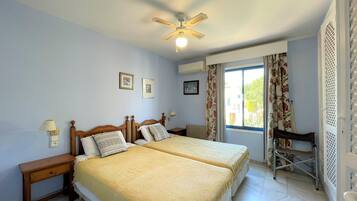 4 bedrooms, individually furnished, bed sheets