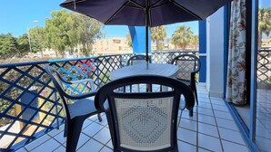 Balcony - Holiday Home in Roquetas de Mar by the sea (Roquetas de Mar)