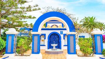 Nhà tiện nghi đơn giản, 2 phòng ngủ | Vườn