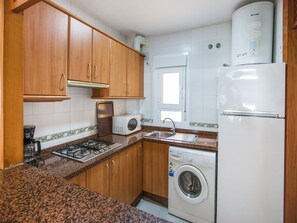 Classic Apartment, 2 Bedrooms | Interior detail