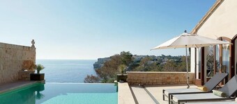 Villa Grand Bleu. À 500 mètres de la plage. Option piscine chauffée à 30 degrés.