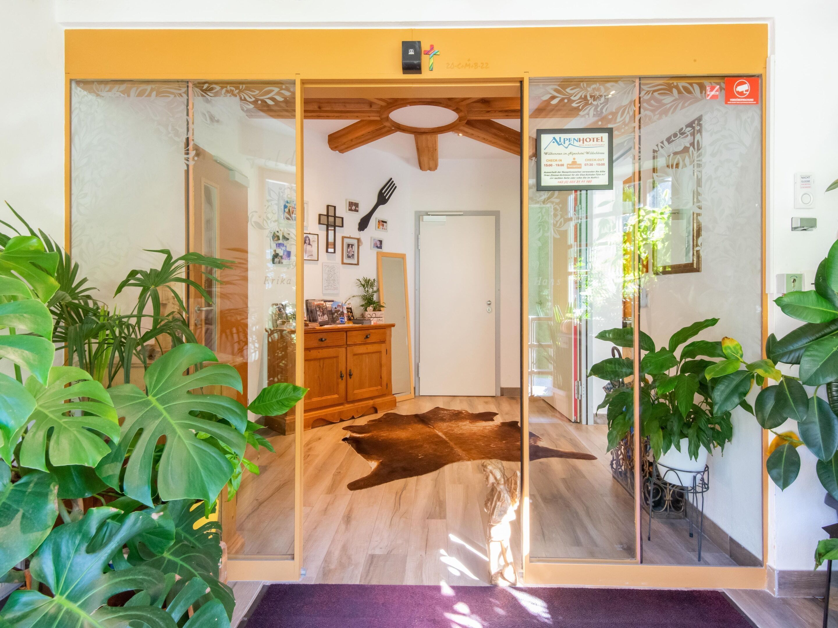 Appartement Confort, plusieurs chambres | Réception