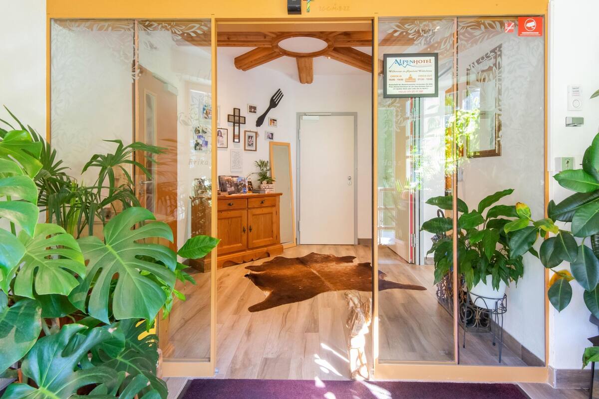 Appartement Confort, plusieurs chambres | Réception