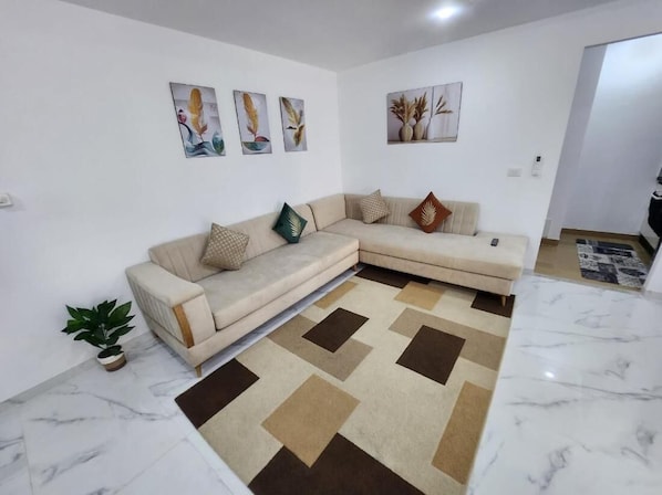 Appartement, 2 chambres, fumeur, balcon | Salle de séjour