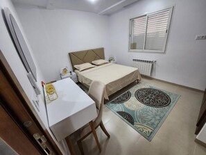 Appartement, 2 chambres, fumeur, balcon | 2 chambres