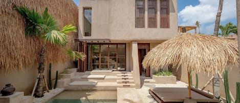 Framhlið gististaðar