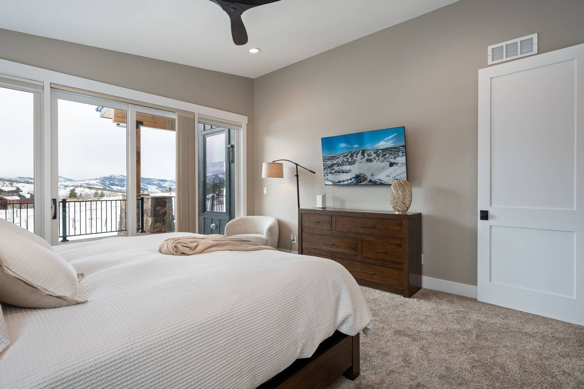 6 bedrooms, free WiFi