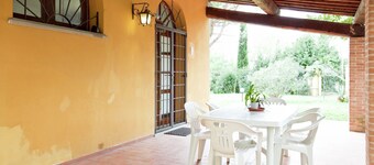 Restful Farmhouse Near Forest in Vinci With Pool