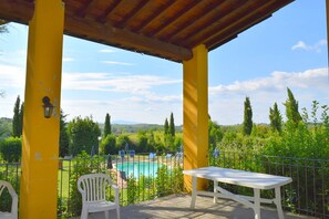 Comfort House, 2 Bedrooms | Balcony