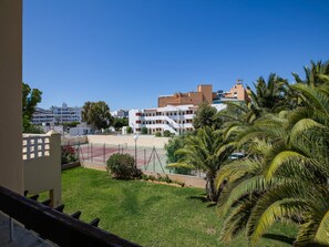 Exterior - Lively Apartment With Large Pool (Roquetas de Mar)