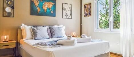 1 soverom, strykejern/-brett, wi-fi og sengetøy