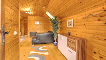 Classic-Haus, 5 Schlafzimmer | Wohnzimmer | DVD-Player