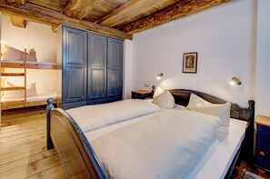 3 bedrooms