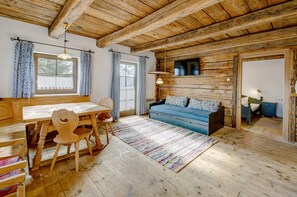 Living room - Almdorf Hochlienz, Apartment Alm 30 (Thurn)