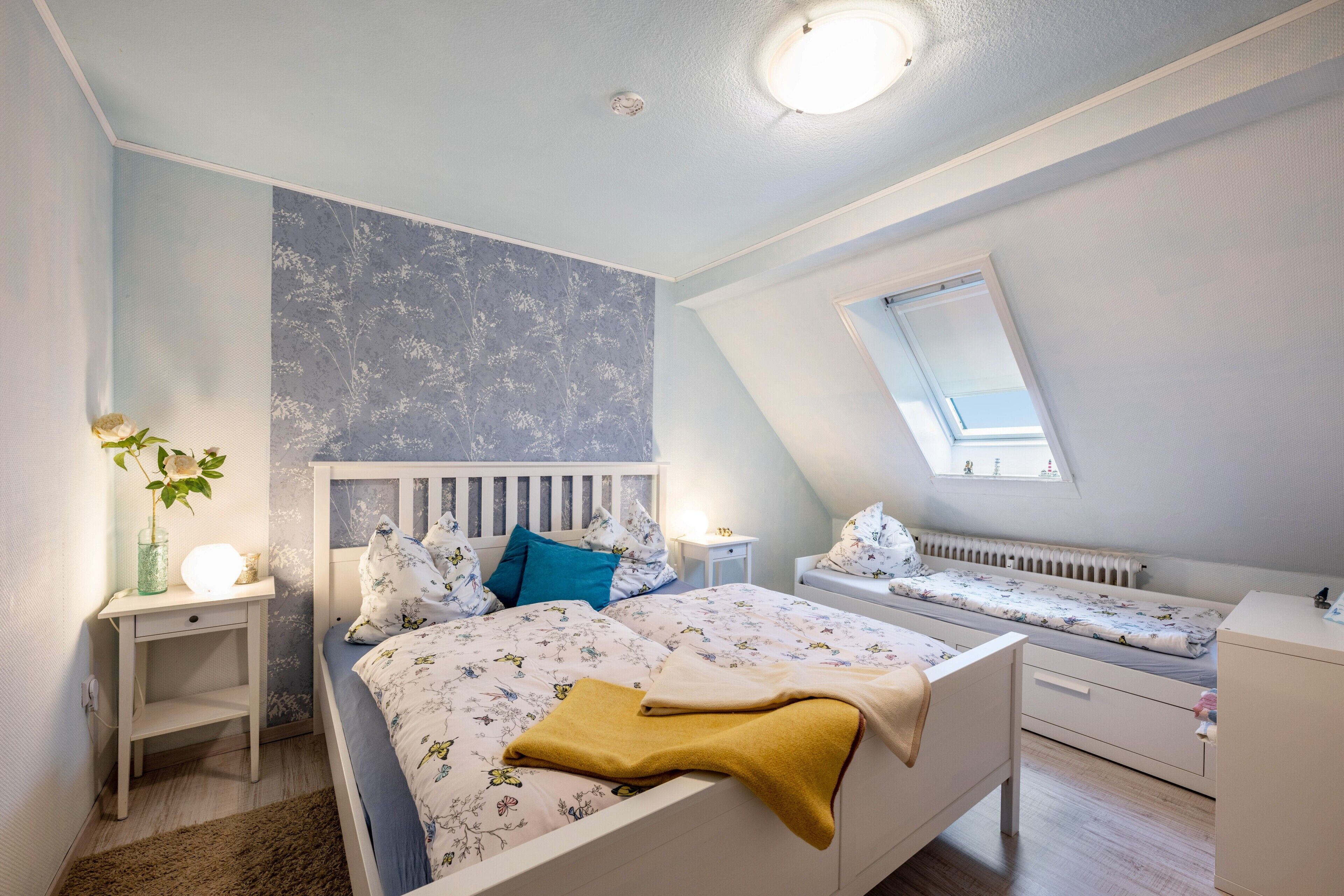 1 camera, Wi-Fi, lenzuola