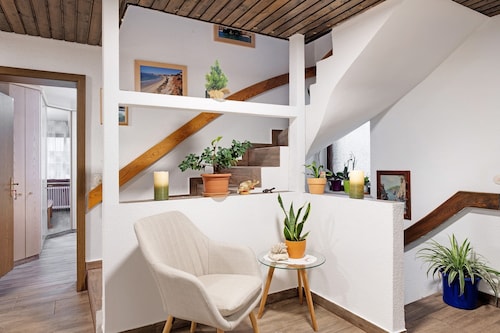 Apartment 'Pension Zum Europapark' with Mountain View, Shared Terrace and Wi-Fi