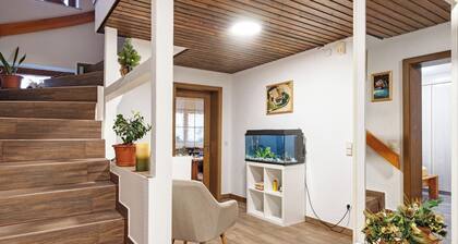 Apartment 'Pension Zum Europapark' with Mountain View, Shared Terrace and Wi-Fi