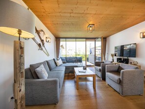 Living area - Apartment in Neukirchen near Ski Lift (Neukirchen am Großvenediger)