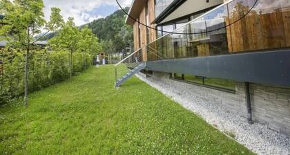 Top-Floor Mountain Penthouse for 8