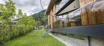 Top-Floor Mountain Penthouse for 8