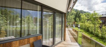 Moderne leilighet med balkong og tilgang til badstue