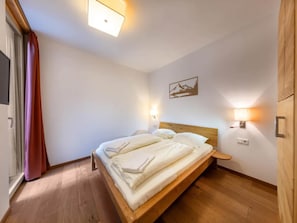 3 bedrooms, WiFi