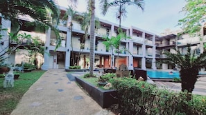 Extérieur