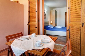 Comfort-Apartment, 1 Schlafzimmer | Wohnzimmer