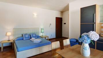 1 bedroom, individually furnished, bed sheets