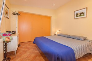 Comfort villa, 5 slaapkamers | 13 slaapkamers, individueel gemeubileerd, een strijkplank/strijkijzer