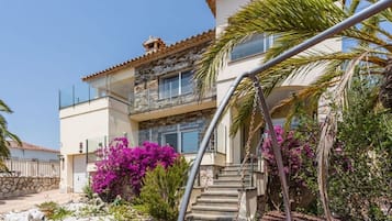 Appartement Classique, 2 chambres | Extérieur