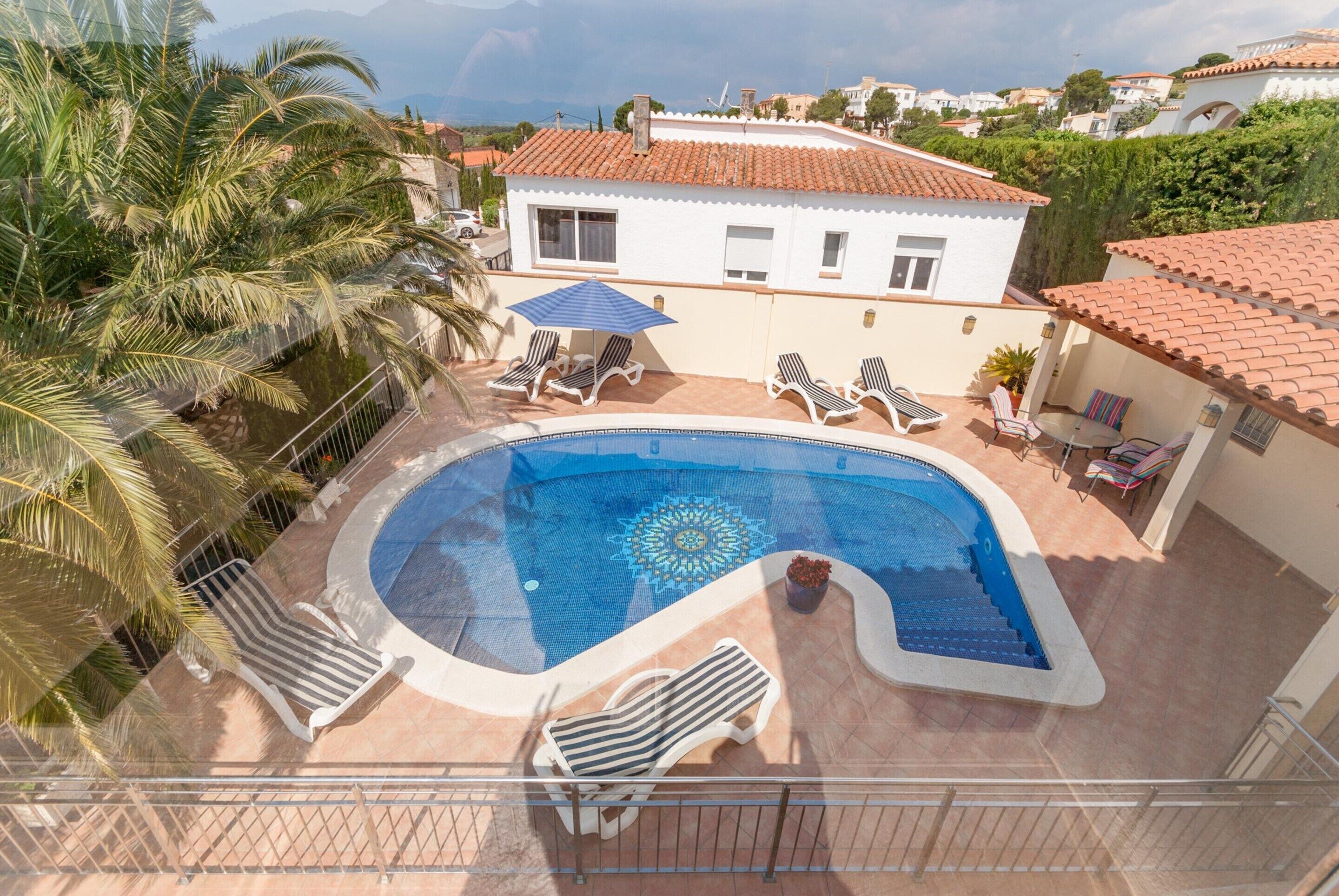 Piscine | Piscine intérieure, piscine extérieure