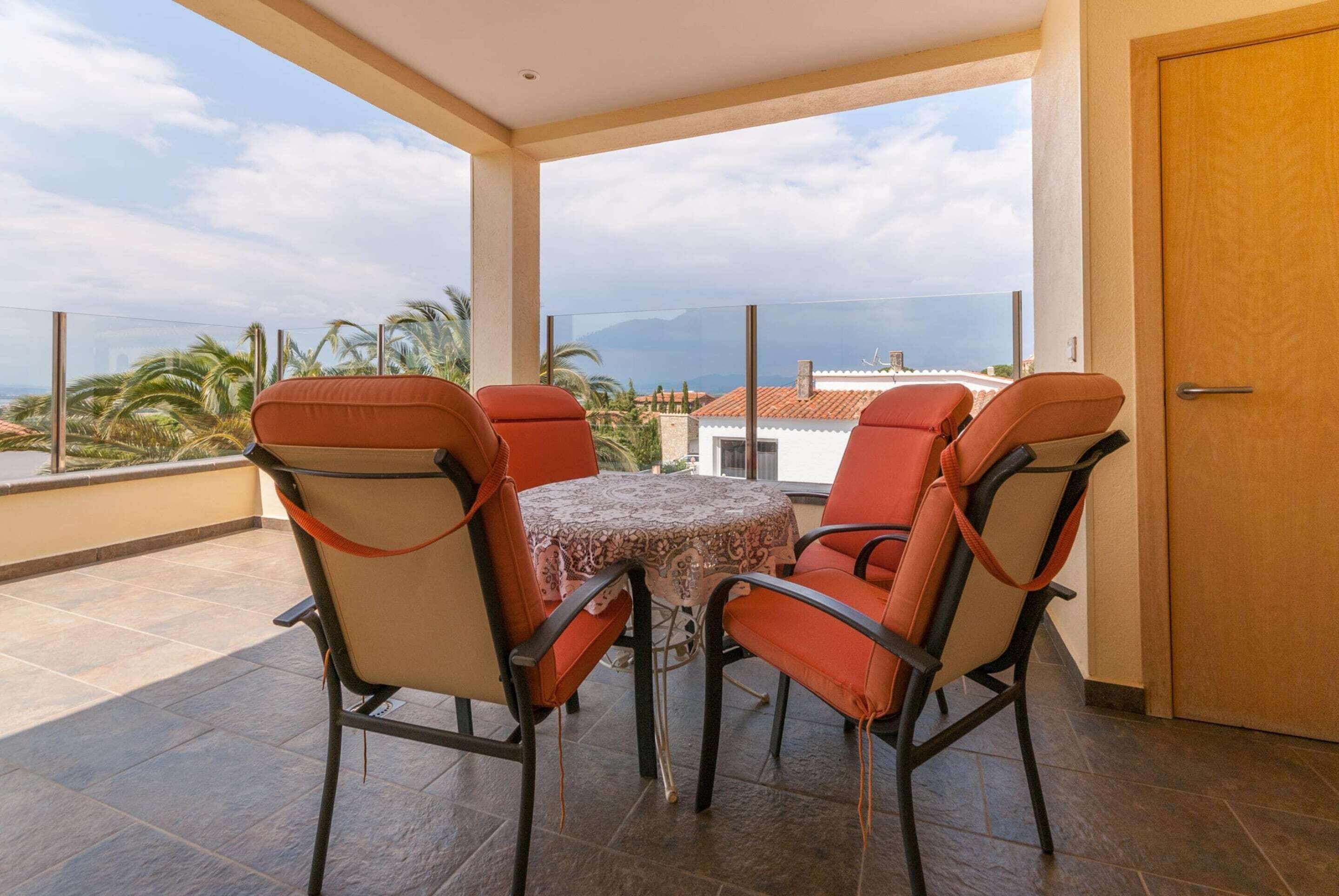 Comfort villa, 5 slaapkamers | Balkon