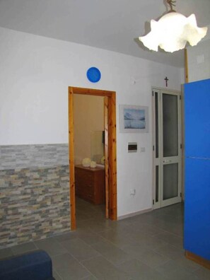 Interior - Bright apartment near Baia Verde beaches (Baia Verde)