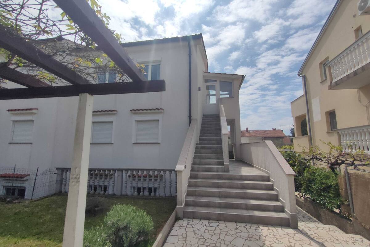 Apartment (Classic Two Bedroom Apartment with Se) | Exterior