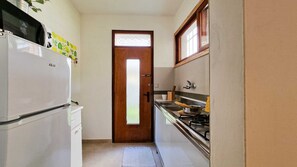 Réfrigérateur, plaque de cuisson