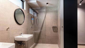 Apartment, 2 Bedrooms | Bathroom