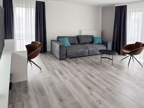 Comfort tweepersoonskamer | 1 slaapkamer, hypoallergeen beddengoed, een bureau, geluiddichte muren