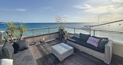 L'Ecrin des Cimes-Duplex, terrace with panoramic view, Box