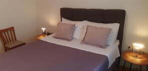 6 bedrooms, individually furnished