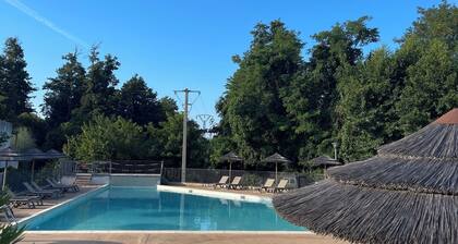 Apartment in Corsica, seaside, swimming pool, 45 minutes south of Bastia