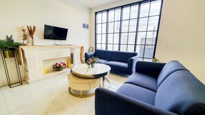Lobby sitting area - La'rissa Residence by ARBA (Karawang)