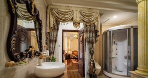 Luxe studio suite, balkon, uitzicht op stad | Details aan de binnenkant