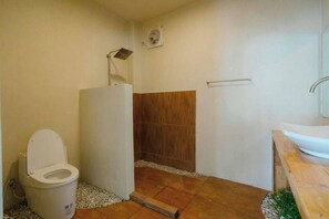 Bathroom - Doichang View (Mae Suai)